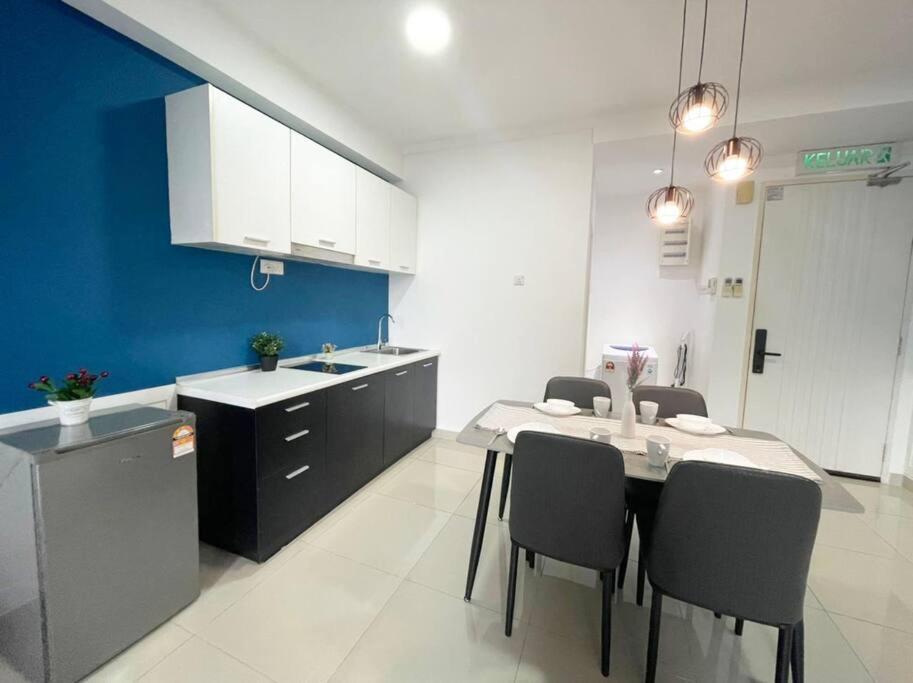 Pangsapuri Kl Cozy Love 5 Min To Mid Valley 宫廷式情趣民宿 *