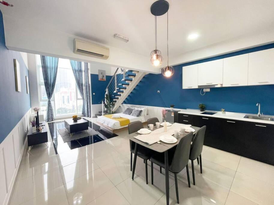 Kl Cozy Love 5 Min To Mid Valley 宫廷式情趣民宿